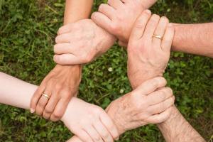 Hands United